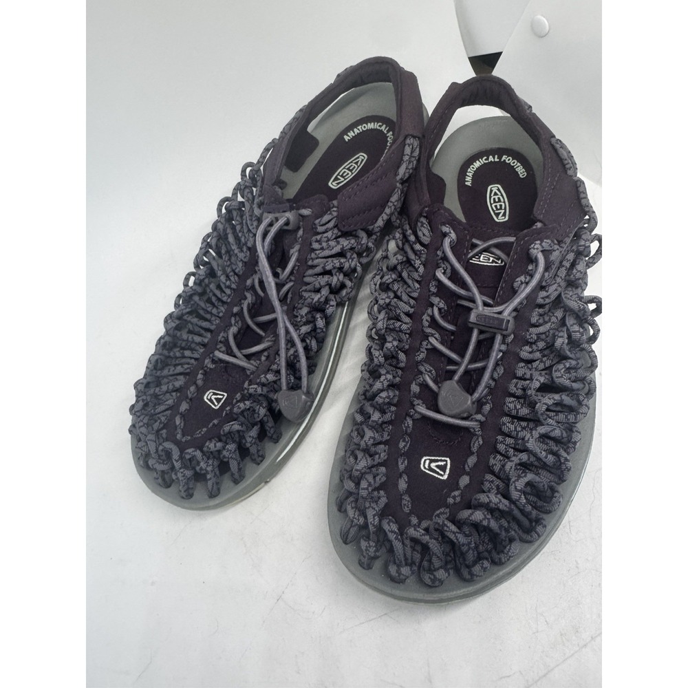 Keen Sandals Uneek Bungee Cord Sporty Slingback Purple Fabric Womans 8.5 SB24
